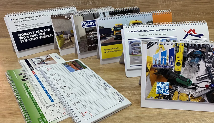 Asztali naptár referenciák